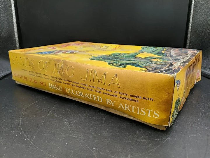 VINTAGE 1963 SANDS OF IWO JIMA MINIATURE PLAYSET BY LOUIS MARX  TOY HONG KONG